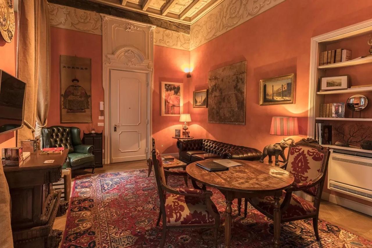 Italianway - Borgonuovo 12 Apartment มิลาน ภายนอก รูปภาพ