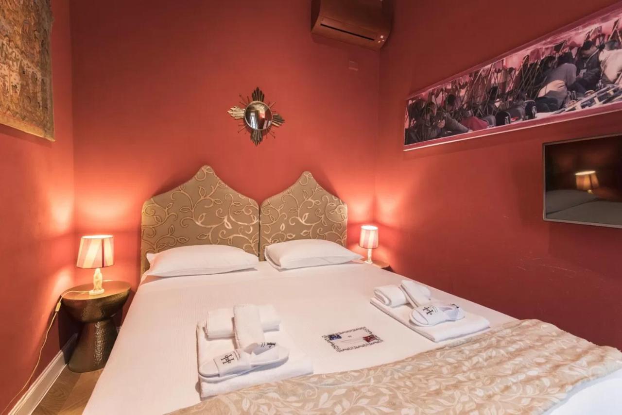 Italianway - Borgonuovo 12 Apartment มิลาน ภายนอก รูปภาพ